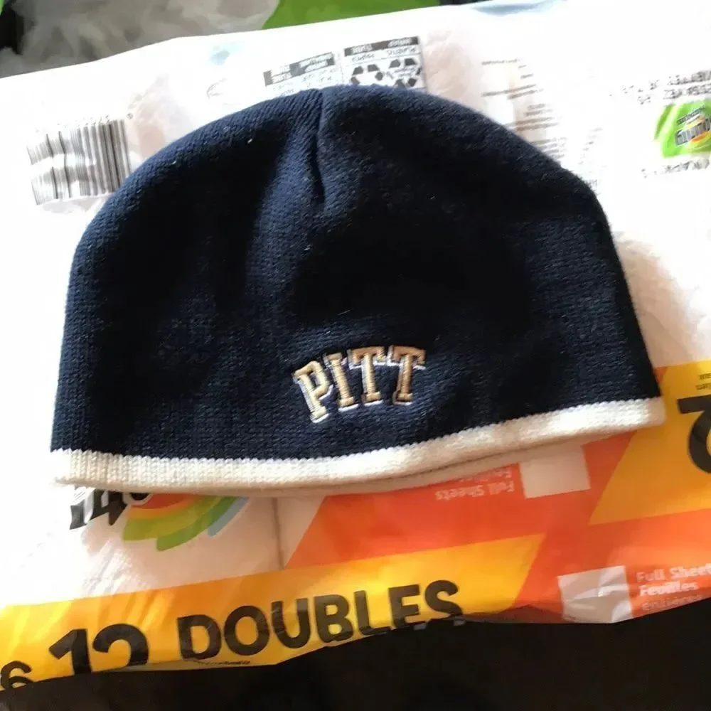 Lot of 3 hats EUC